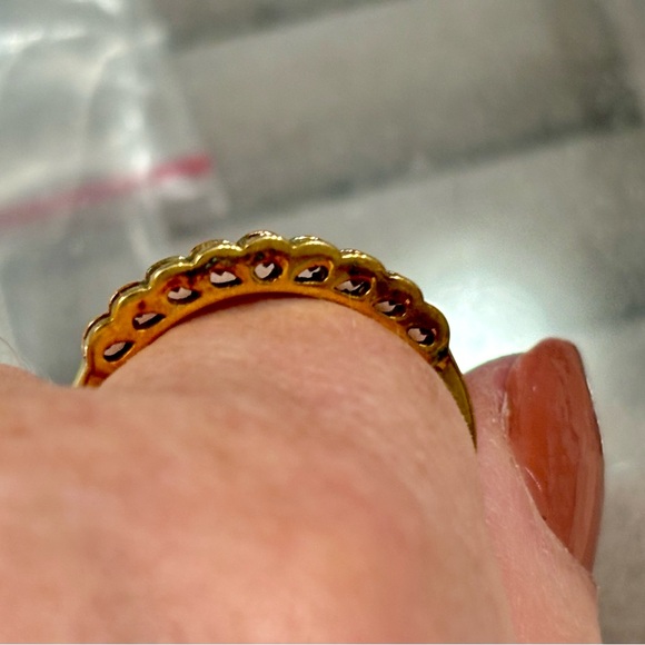 Diamond band-style ring, size 8, bright champagne colored natural diamonds. - Picture 5 of 5